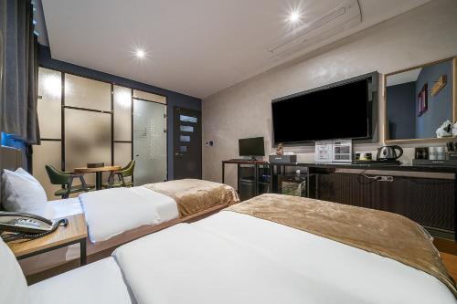 Siheung Hotel | Triple 8 Hotel