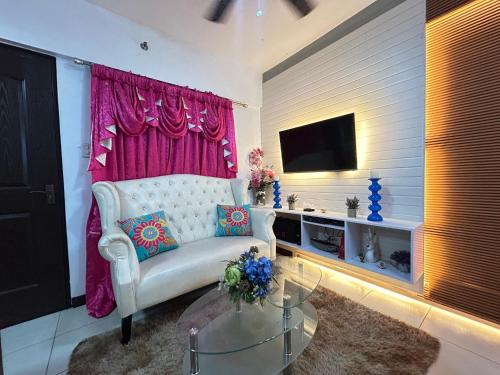 Las Pinas Apartment | Triple K Suites