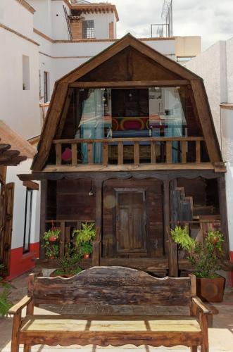 Historic Centre House | troje tradicional purépecha -live the experince-