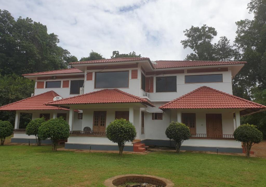 Manchalli House | Tropical Blooms Coorg