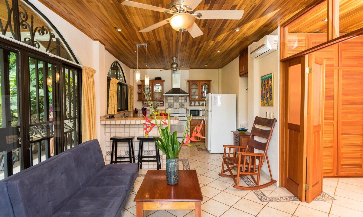 El Cerro Apartment | Tropical Hideaway With Private Jungle Terrace - One Bedroom Apartment