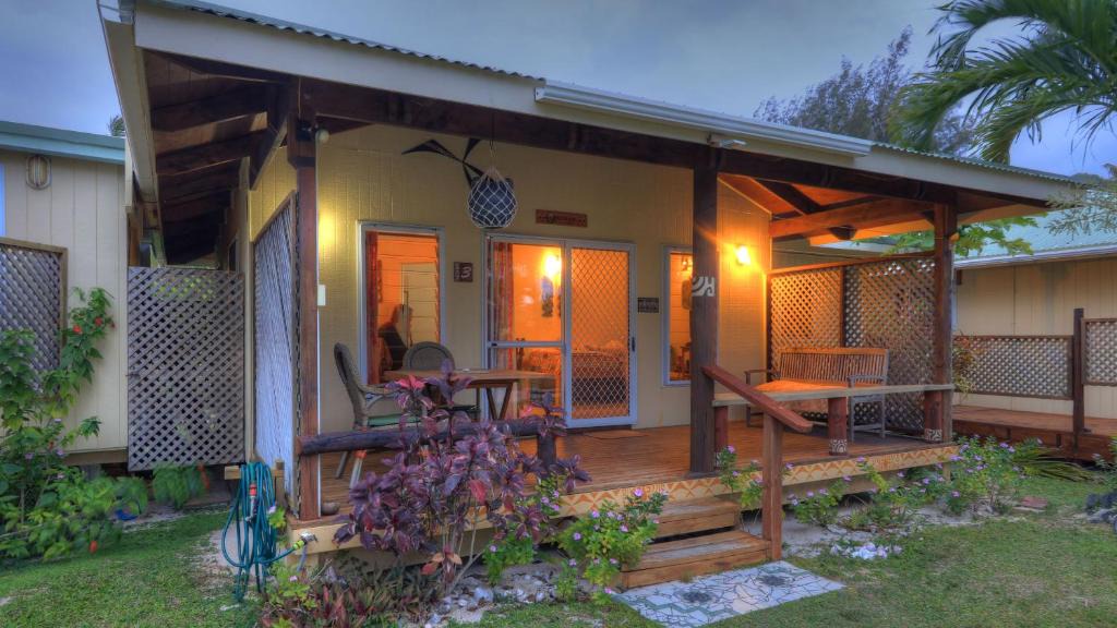 Turangi Tapere Villa | Tropical Sands