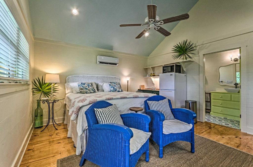 Seagrove Beach Apartment | Tropical Studio: 1/4 Mi to Public Beach Access!