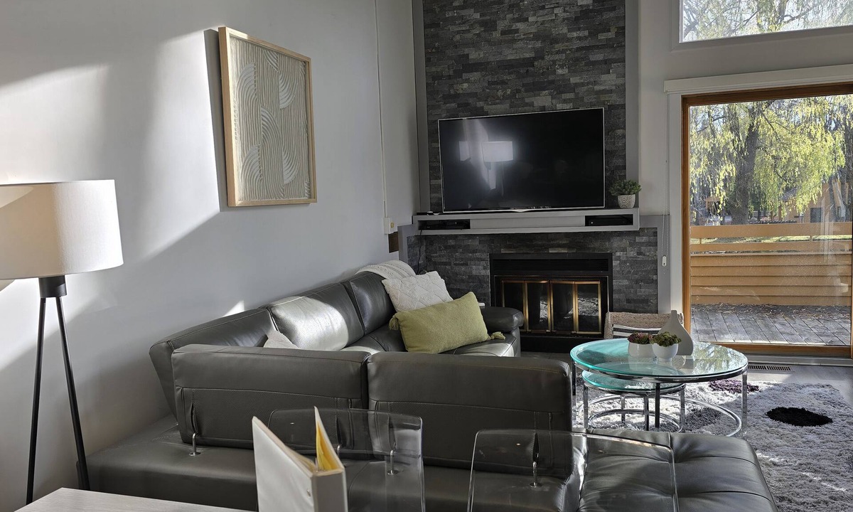 Harbor Springs Condo | Trout Creek Unit 8, Beautiful newly Decorated Very Clean Condo , Building 2