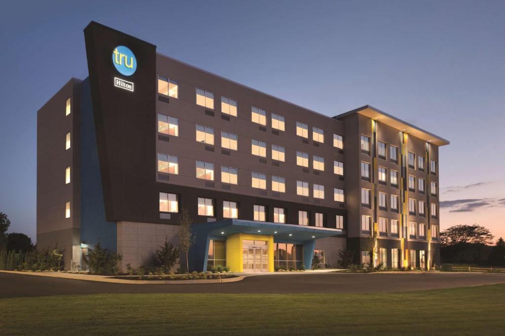 Witmer Hotel | Tru By Hilton Lancaster East