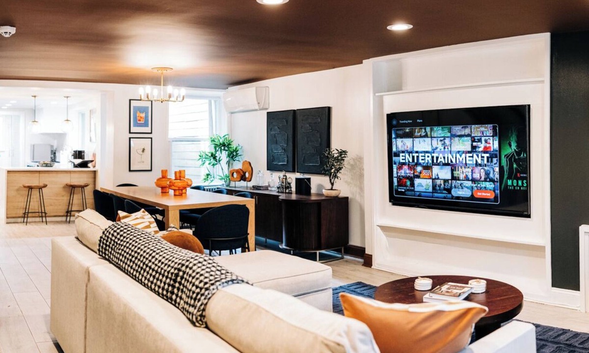 Historic Downtown House | True 3Bed/2Bath - 15 Mins from NYC, 20 Mins to MetLife Stadium!