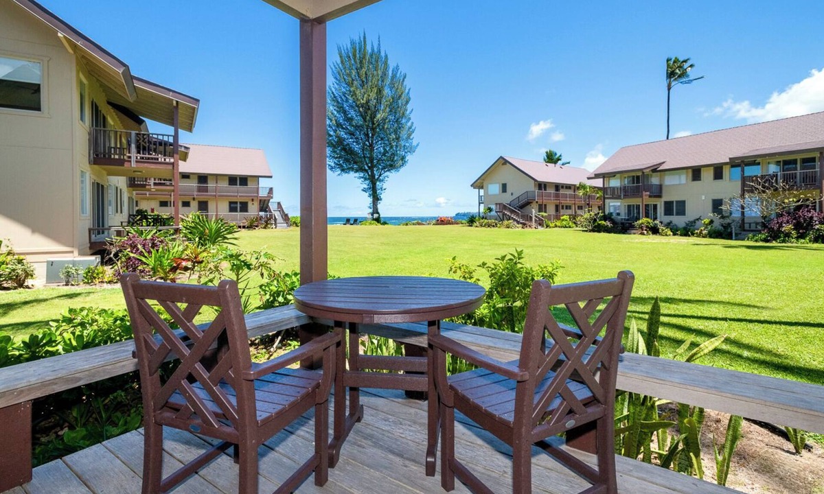 Wainiha Condo | True Beachfront Romance in Quiet Intimate Location - Perfect for Honeymoons!