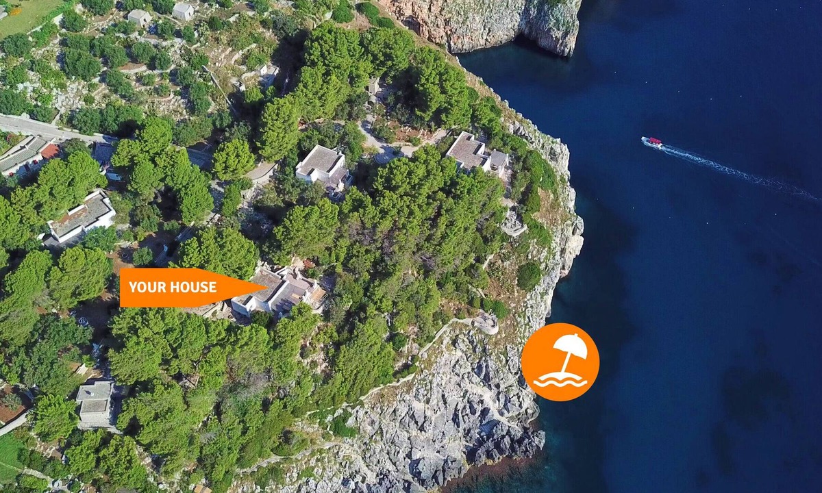 Castro Marina Villa | True gem with sea access and stunning views (house A)