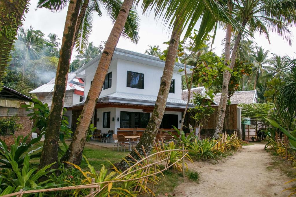 Buruanga Hotel | True Home Hinugtan