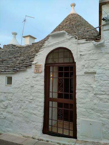 The Trulli of Alberobello Bed & Breakfast | Trullo Monte Santo 50
