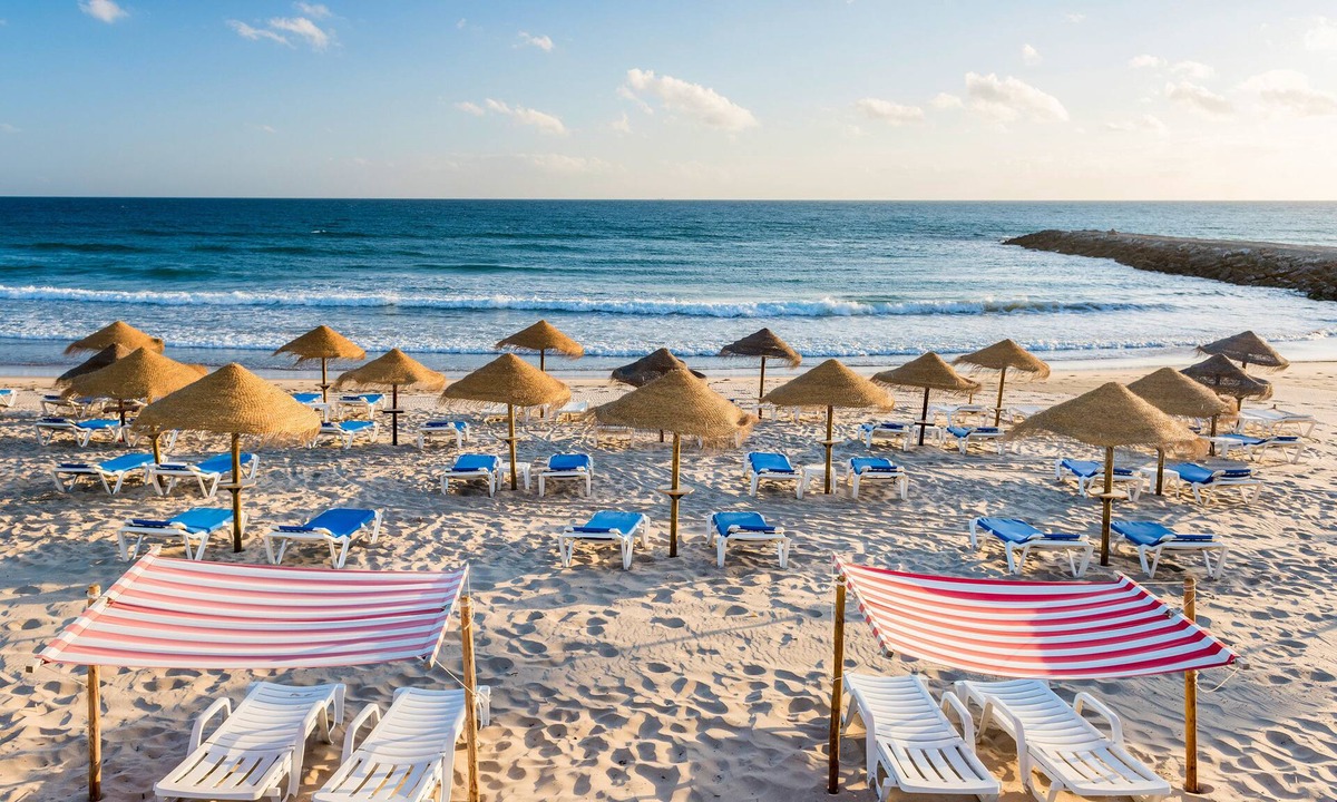 Costa de Caparica Hotel | TRYP by Wyndham Lisboa Caparica Mar