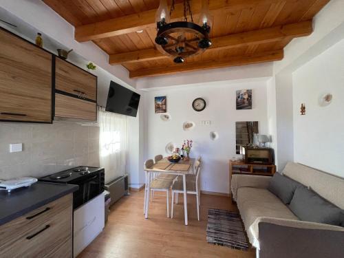 Kato Zakros Apartment | Tsitsinos maisonette house