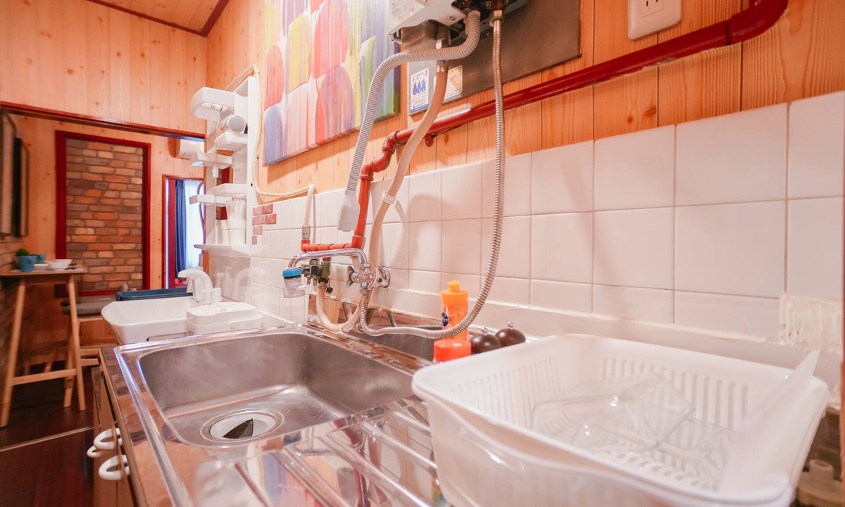 Tsuruhashi Apartment | Tsuruhashi House