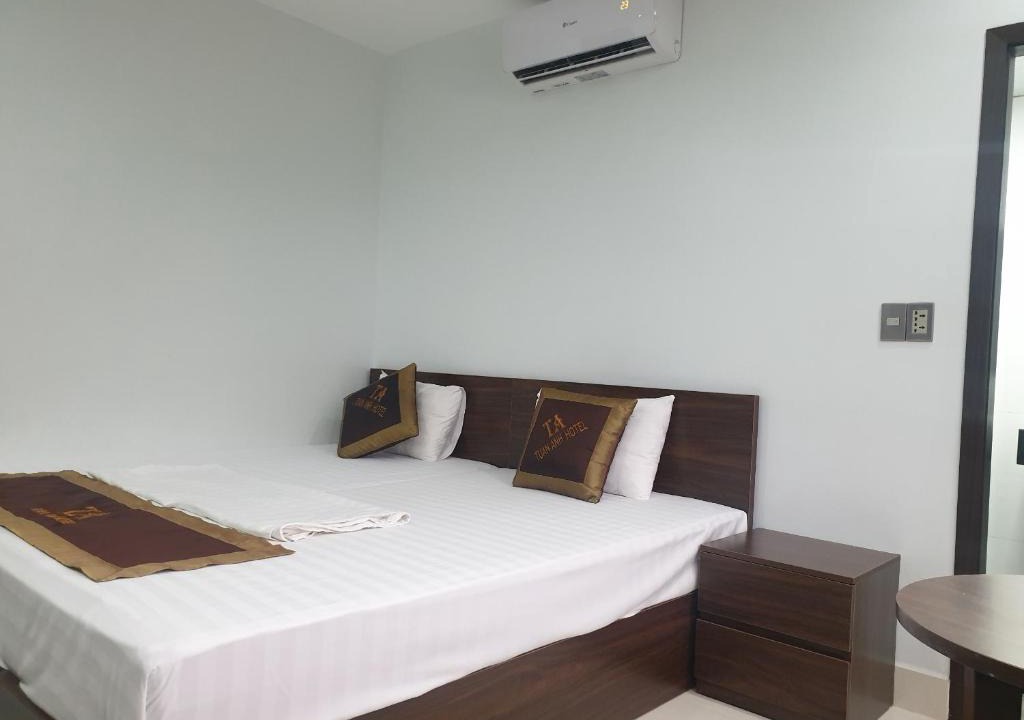 Bai Chay Hotel | Tuấn Anh Hotel