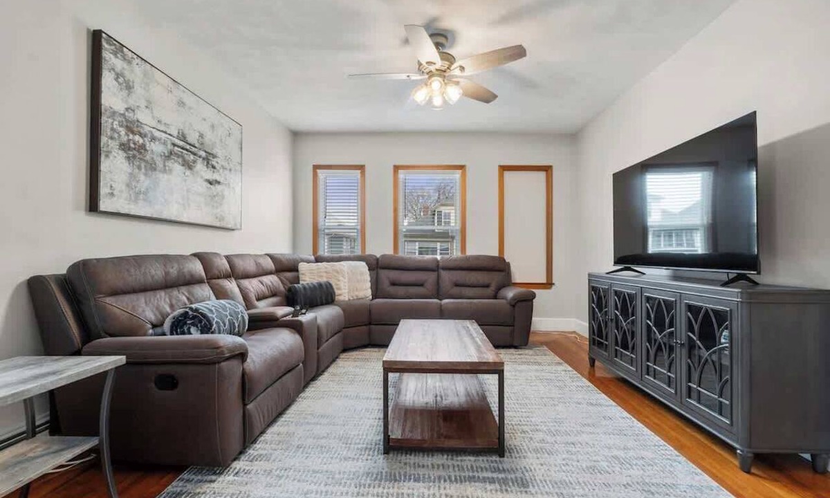 South Medford Condo | Tufts 3 Bed + Central AC & Parking