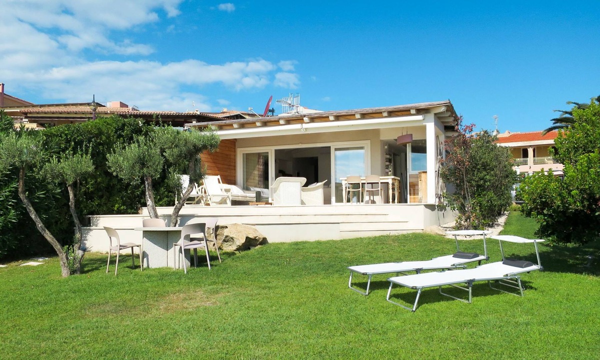 Baia Caddinas House | Tugurio by Interhome
