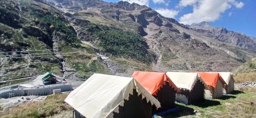 Sissu Other | Tunnel view camps
