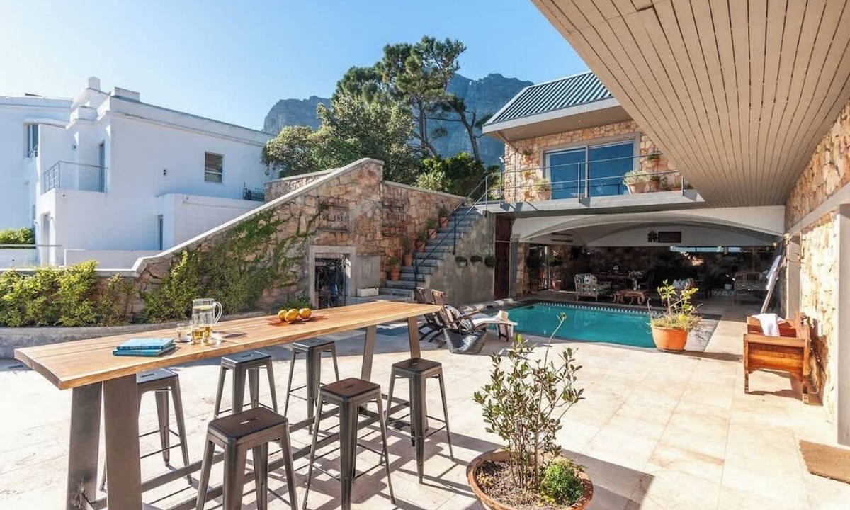 Camps Bay Apartment | Tuscan Experience