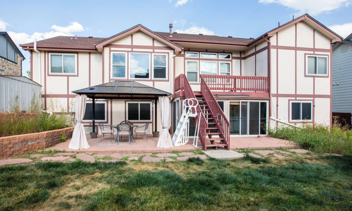 Westminster House | Tuscan Hills Hideaway - 6 Bedrooms, 14 beds, Up to 25 people