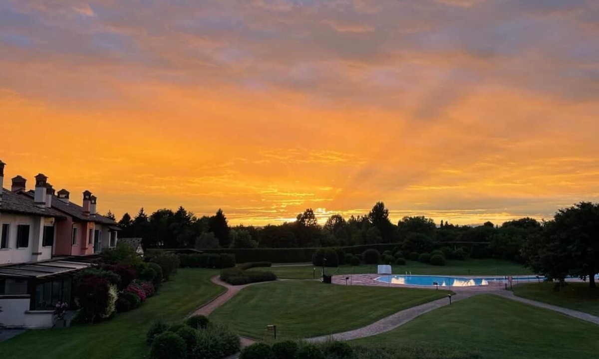 La Montecchia Apartment | Two Bedroom Apartment with Pool View