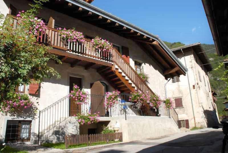 Enguiso Apartment | Two-Bedroom Apartment in Concei/Ledrosee 22659