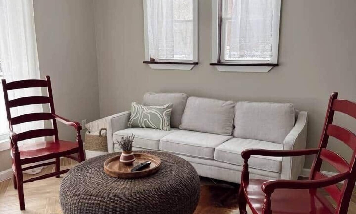 Lanesville Apartment | Two Bedroom - Classic Farmhouse