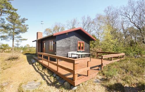 Fjellerup House | Two-Bedroom Holiday Home In Glesborg