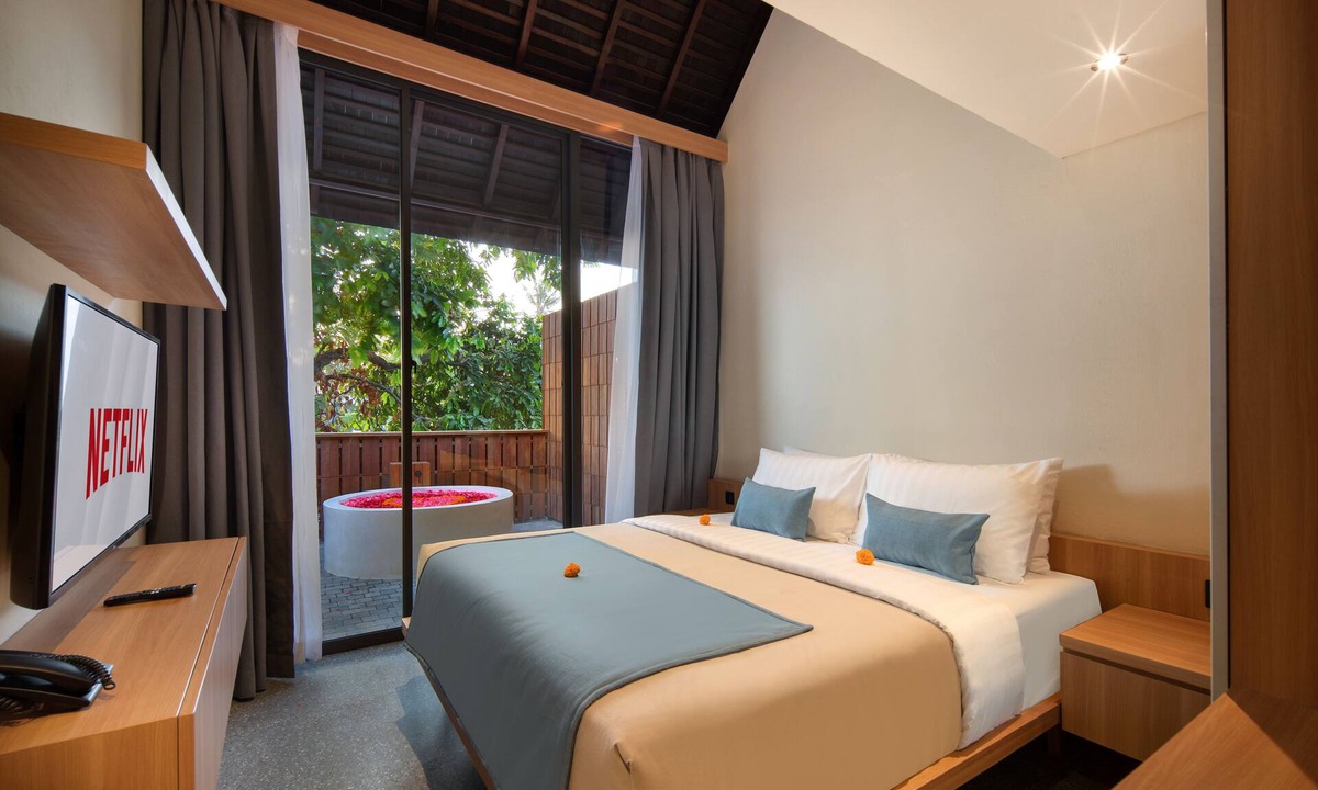 Batu Bolong Resort | Two Bedroom Loft River View in Canggu