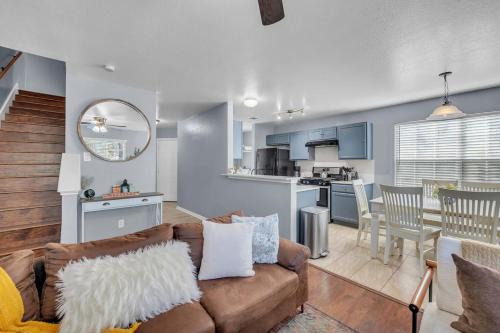 Franklin Park House | TWO Cozy Homes Prime Austin Sleeps 12