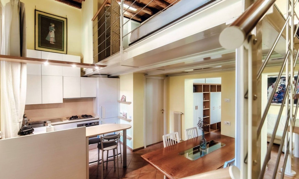 Como Apartment | Two-Floor Apartment with Loft (Borgovico 42)