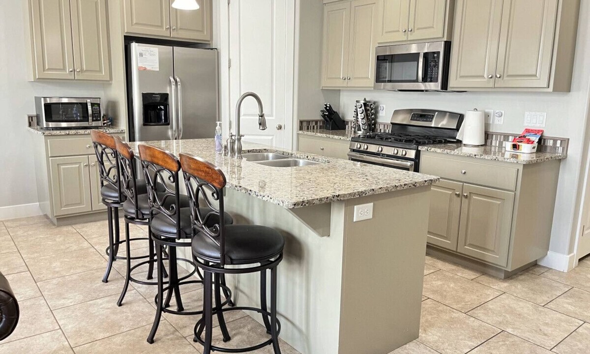 Washington Villa | Two Heated Pools/Spas, BBQ, Golf Course