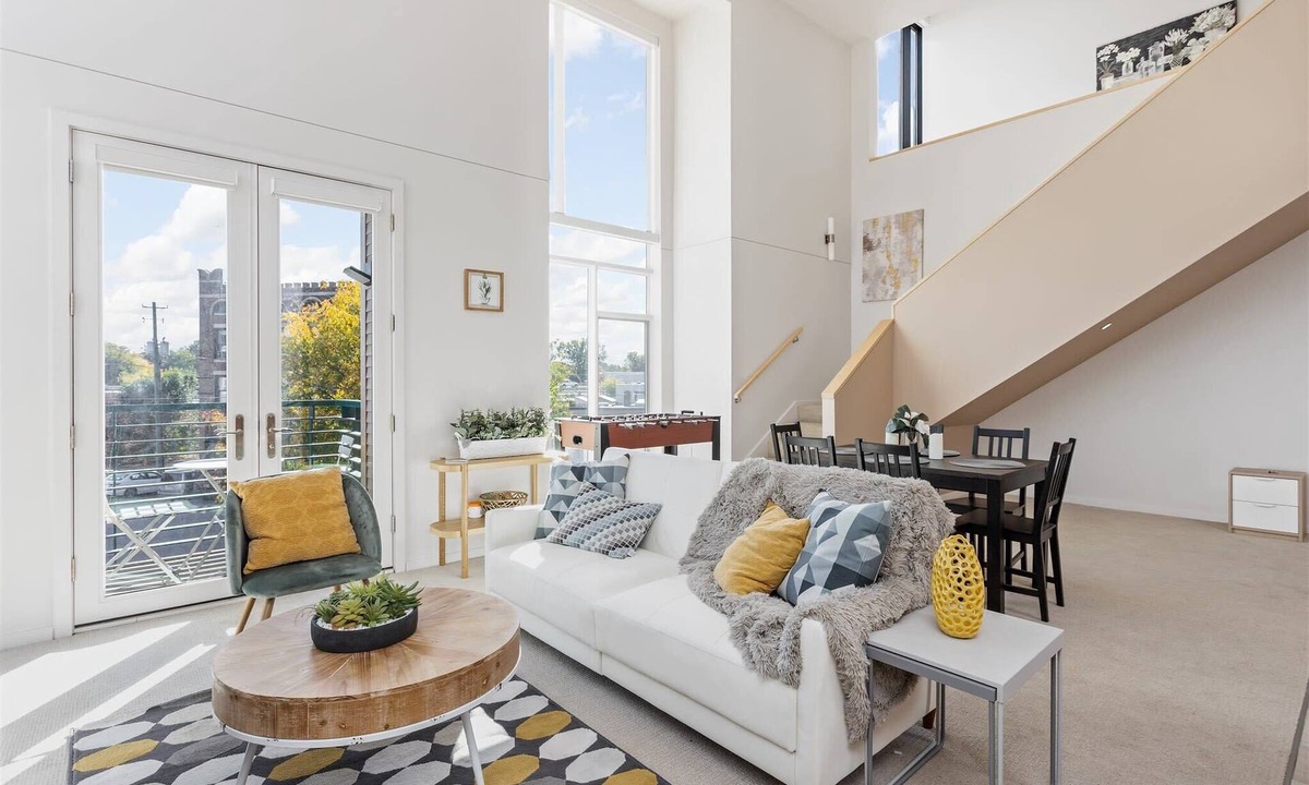 Downtown Indianapolis Condo | TWO Modern Penthouses on Mass by CozySuites