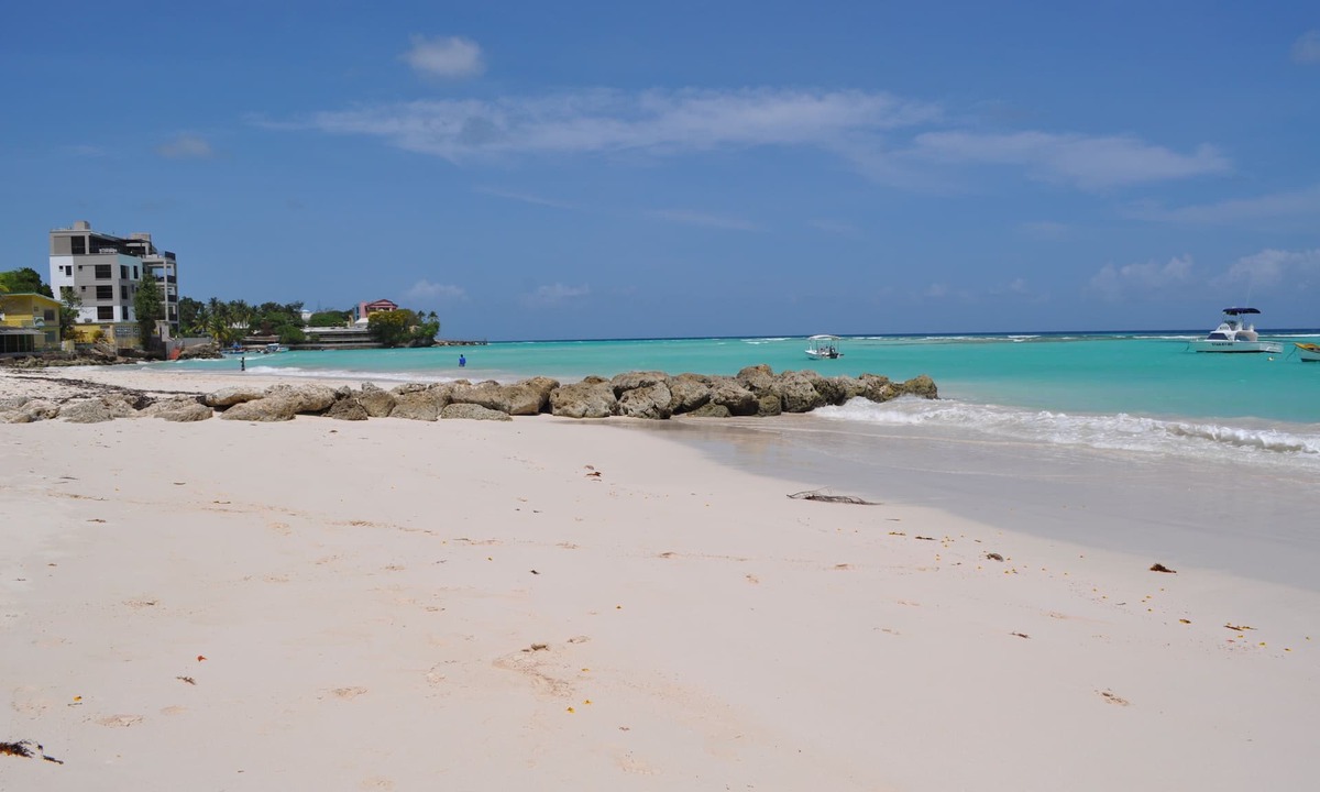 Silver Sands Hotel | Two Palms Apartment