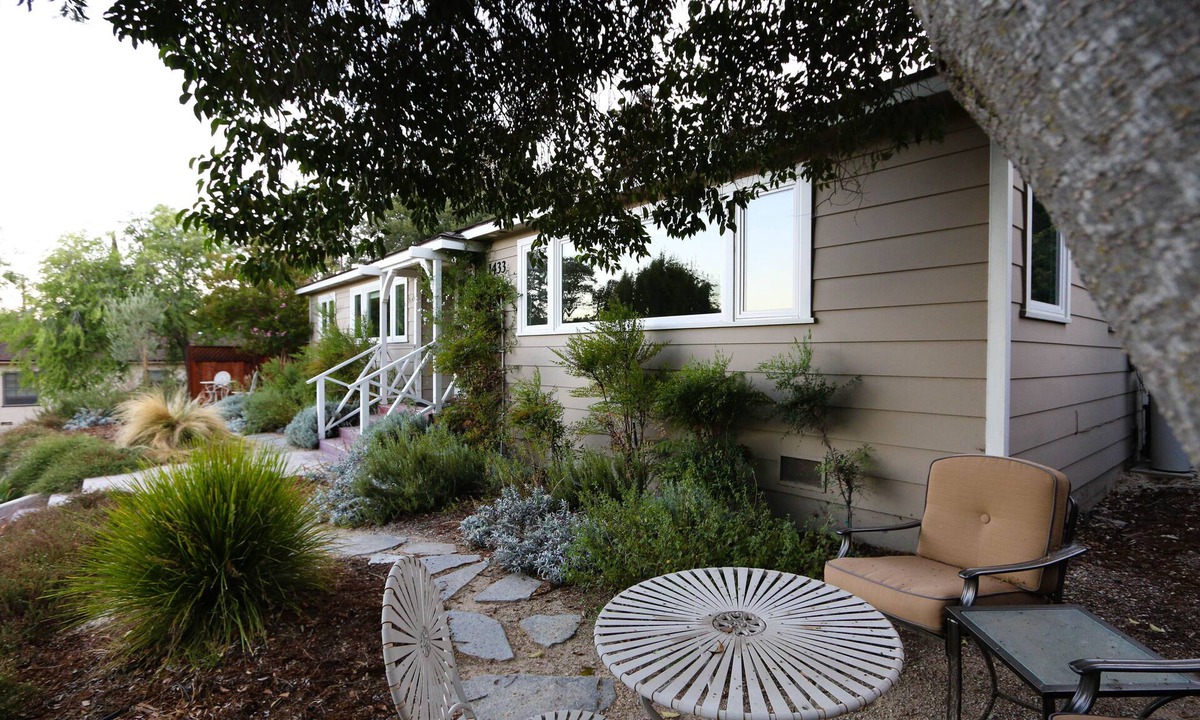 Paso Robles House | Two Sweet-Spacious Home with Two Master Suites Downtown Paso Robles!