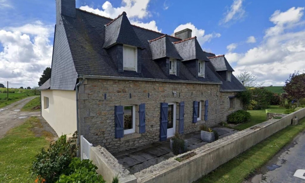 Ploeven Villa | Ty Anquer House – Spacious Family Home with Garden, 2 km from Beaches