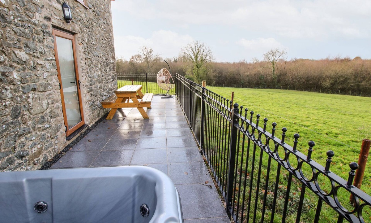 Kingswood Cottage | Ty Gwyn