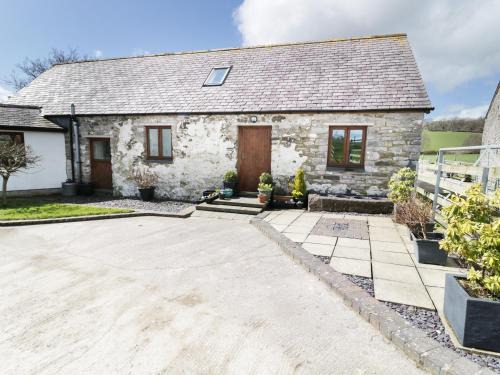 Denbigh House | Tyddyn Isa