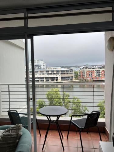 Eikenbosch Apartment | Tyger waterfront apartment
