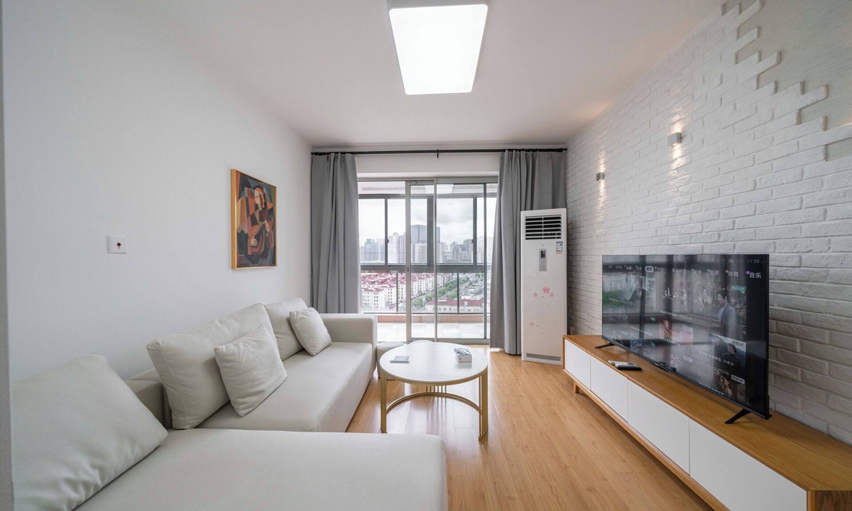 Changning Bed & Breakfast | Tyms 2BR APT Riverside Garden