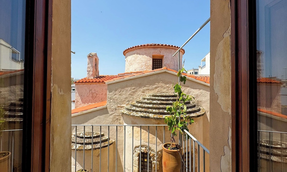 Otranto Historic Centre Apartment | Typical house with a seafront terrace in the center of Otranto - Marea Stays Collection