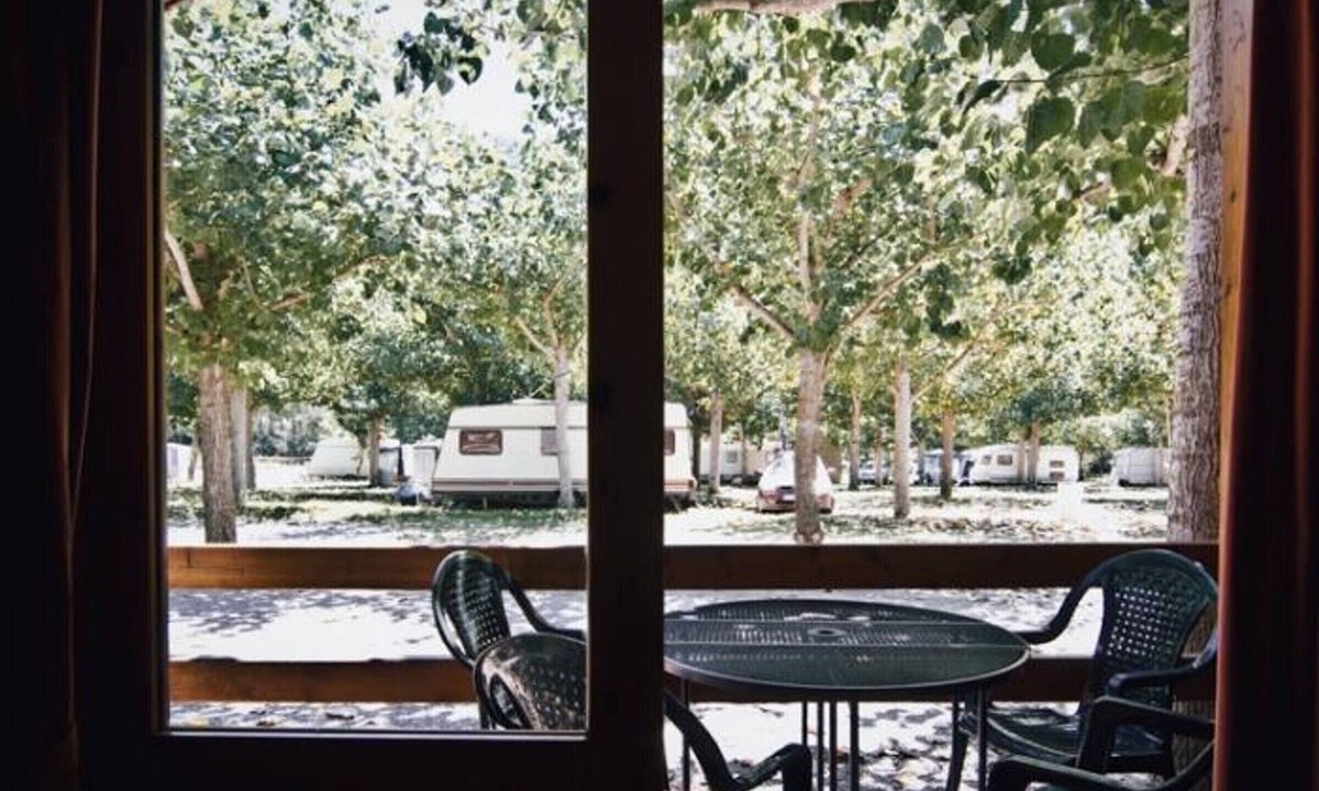 Montardit de Baix House | Typical wooden bungalows near Sort, pets allowed