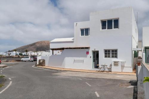 Uga Apartment | Uga La Dehesa I