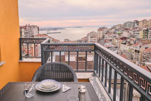 Gumussuyu Mahallesi Apartment | Ulker Apartments