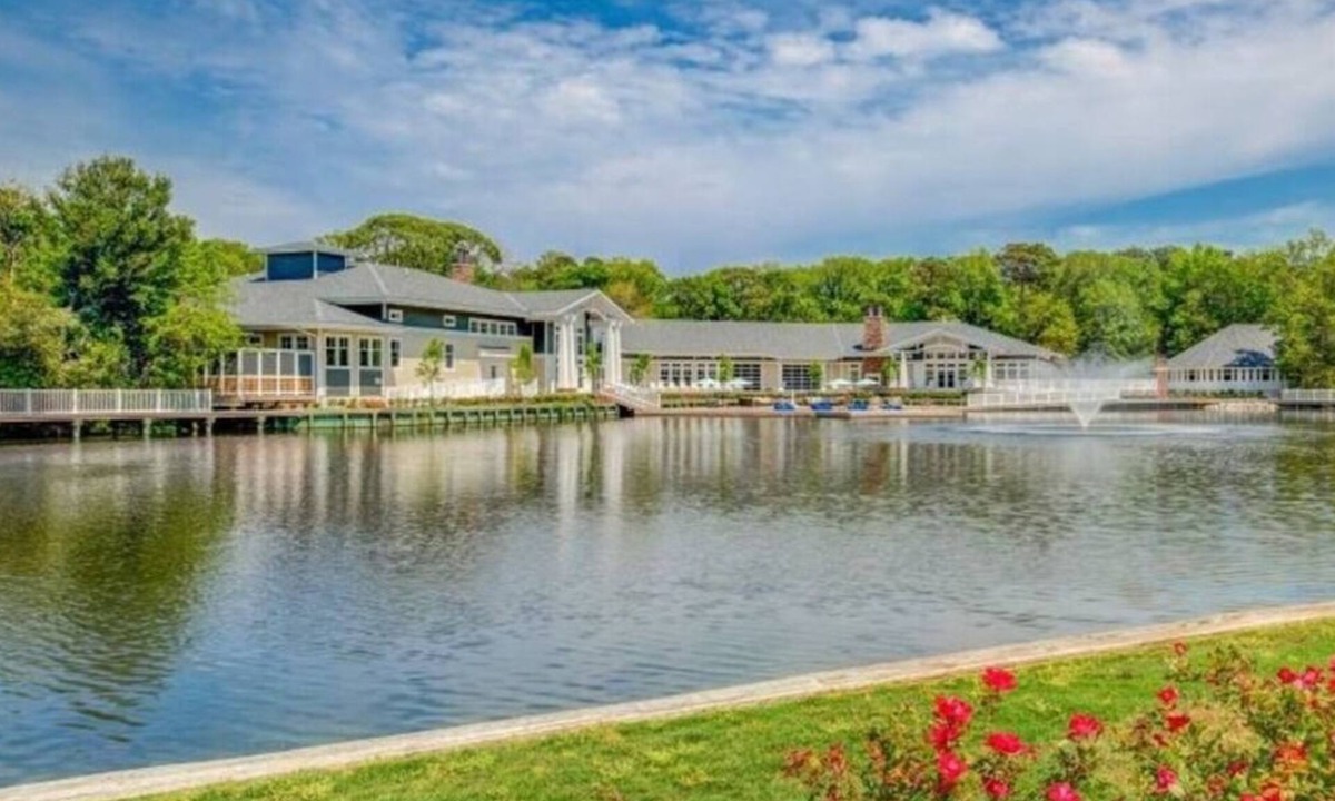 Sea Scape Resort | Ultimate Lakeside Resort: Nature's Oasis