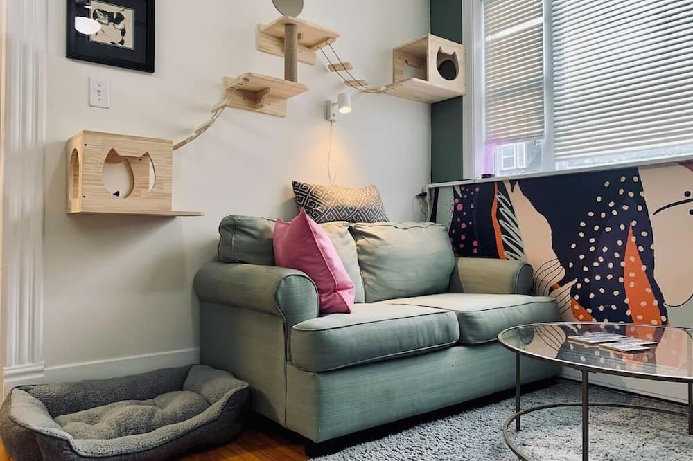 North End Apartment | Ultimate Pet-friendly Studio with Patio