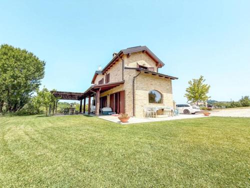 Monsampolo del Tronto Villa | un MONDO A PARTE