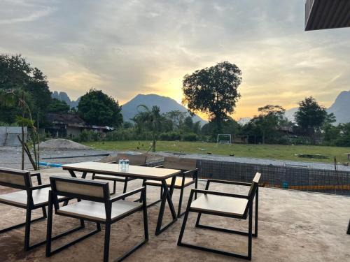 Vang Vieng Hostel | Una Backpackers Hostel
