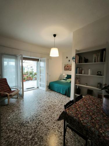 Coverciano House | Una Terrazza tra Fiori e Cielo