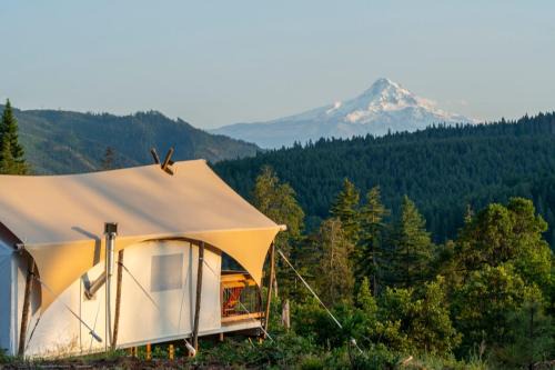 Husum Other | Under Canvas Columbia River Gorge