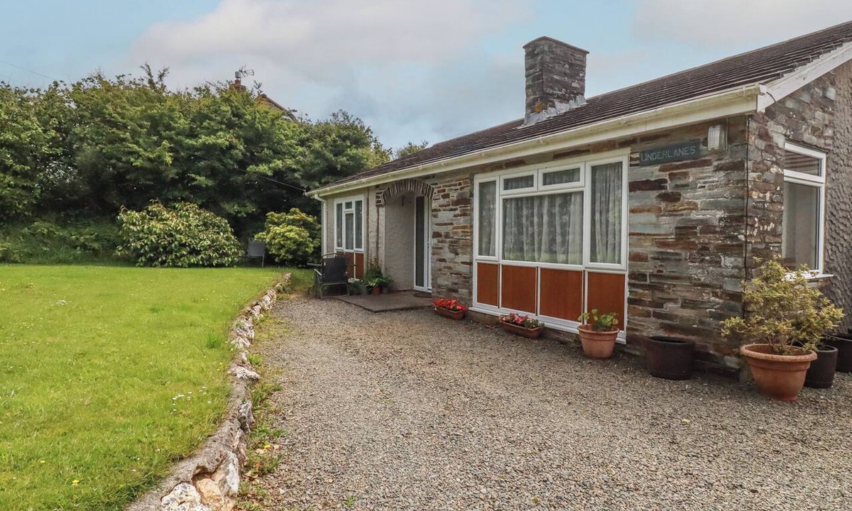 Saint Gennys Cottage | Underlanes